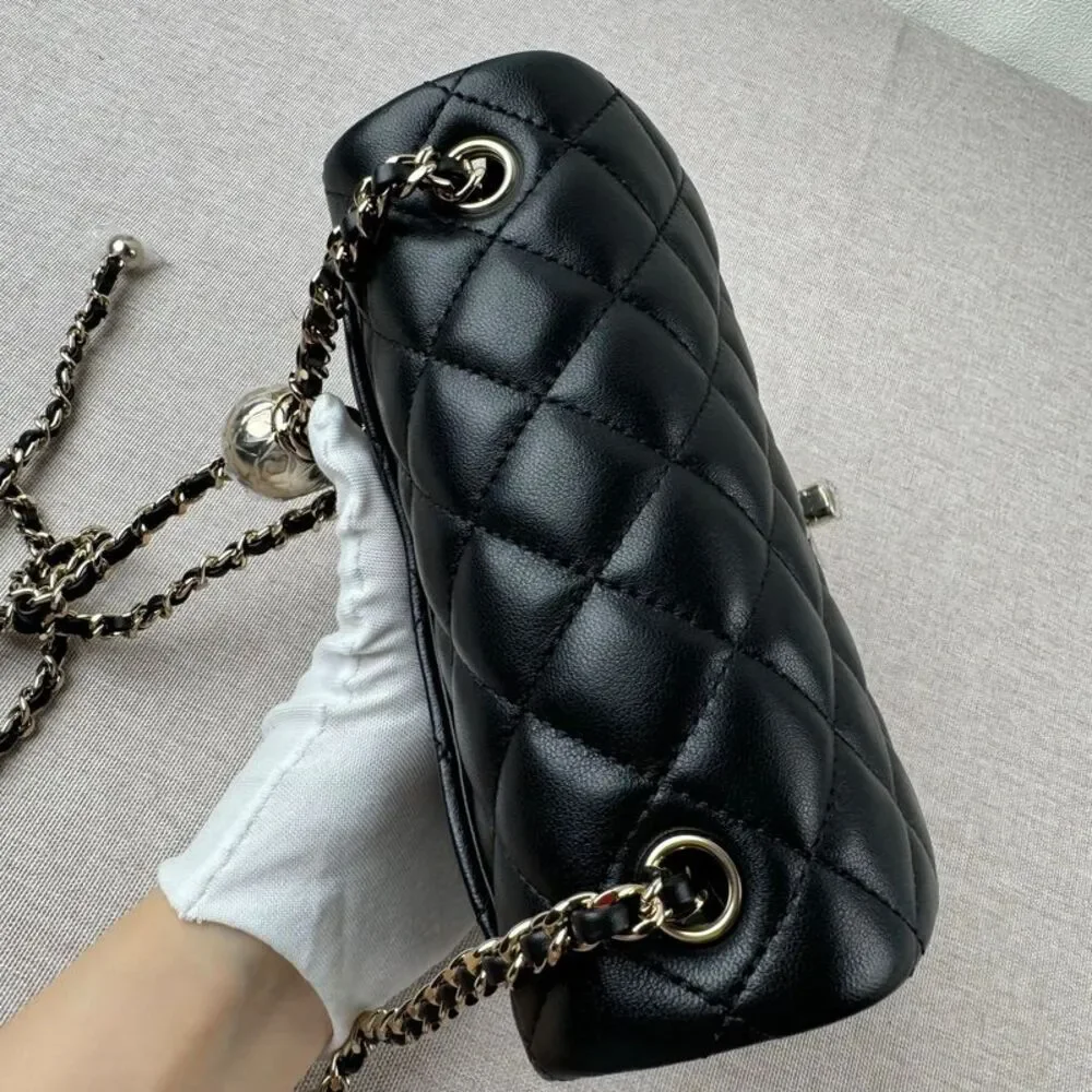 Chanel Women Pre-Loved Bag Brand New Condition